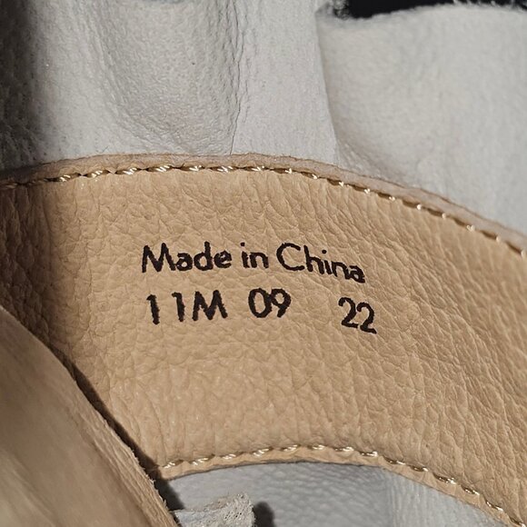 Jack Rogers Rosie Ruffle Sandal Womens 11 Metallic Platinum Wedge Espadrille - Picture 12 of 13